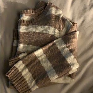 Old navy sweater